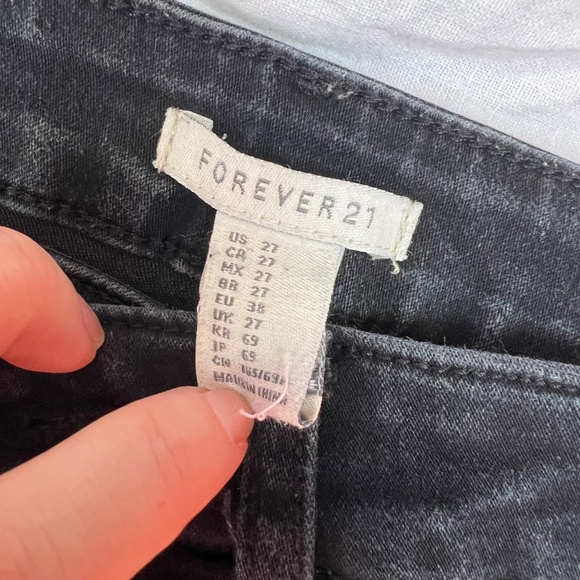 Forever 21 size 27 black cropped ankle skinny stretch jean pant high rise - Picture 4 of 8